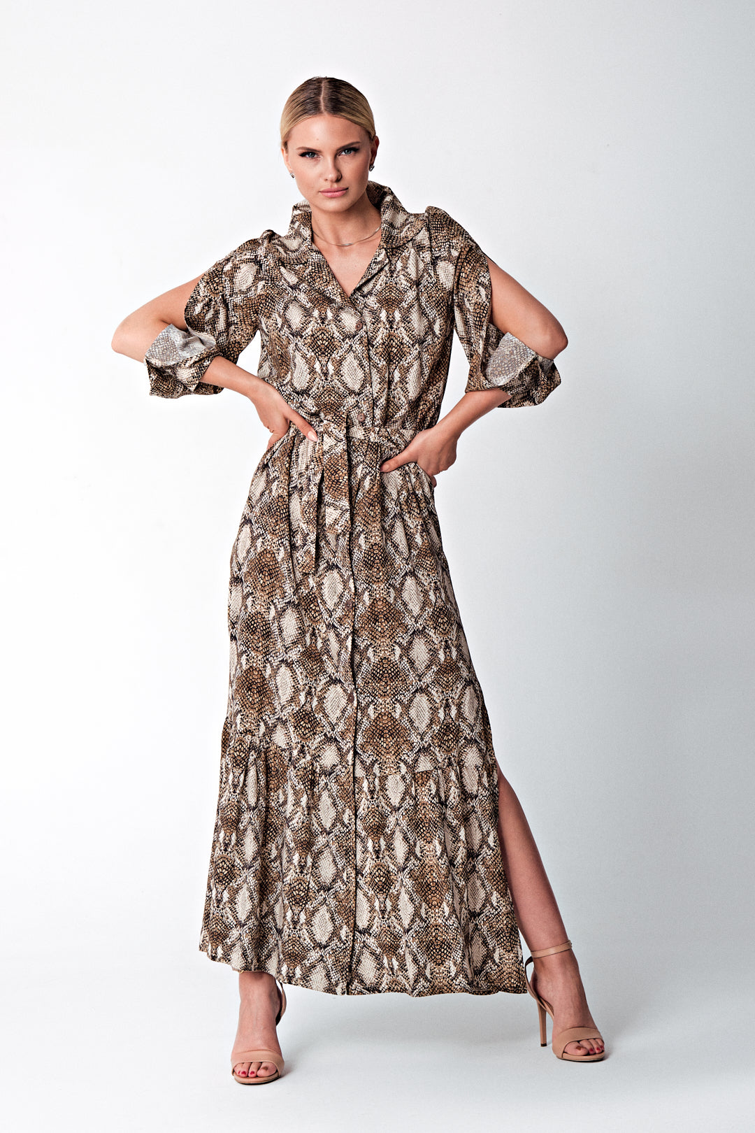 LANGES FLIEßENDES KLEID – ANIMALPRINT