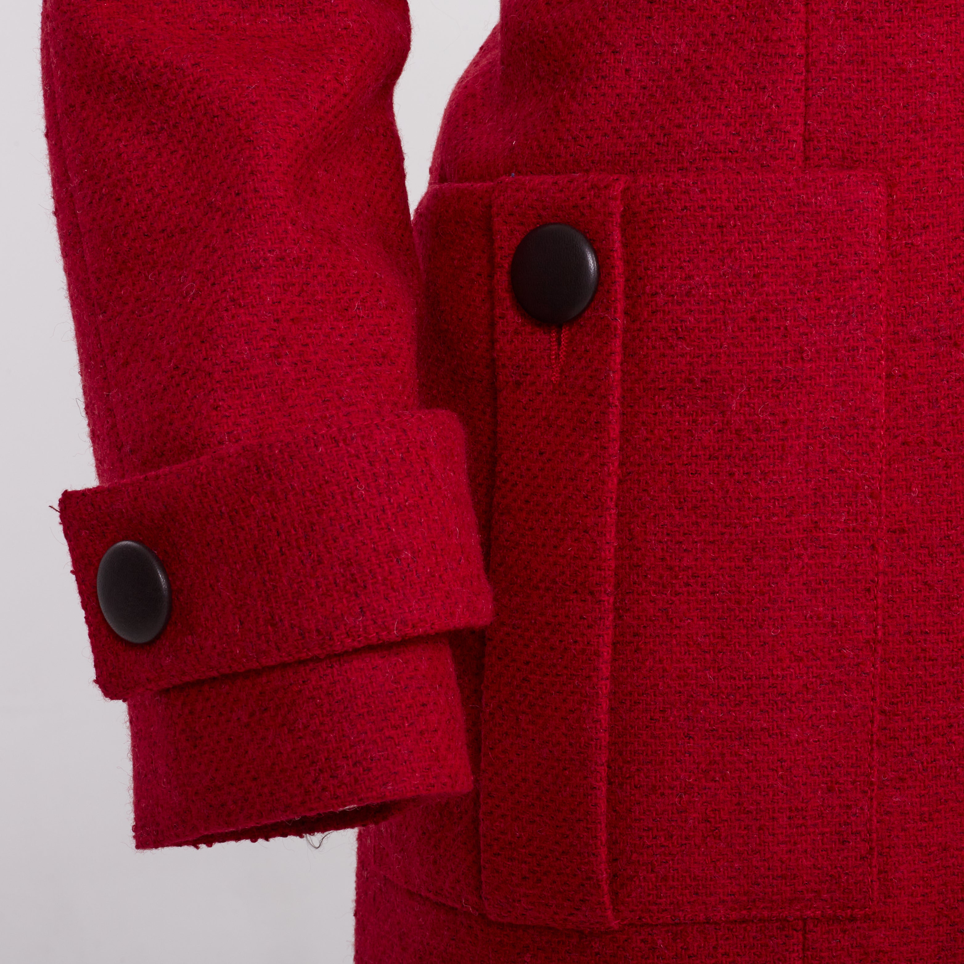 The red coat | wool with fur details